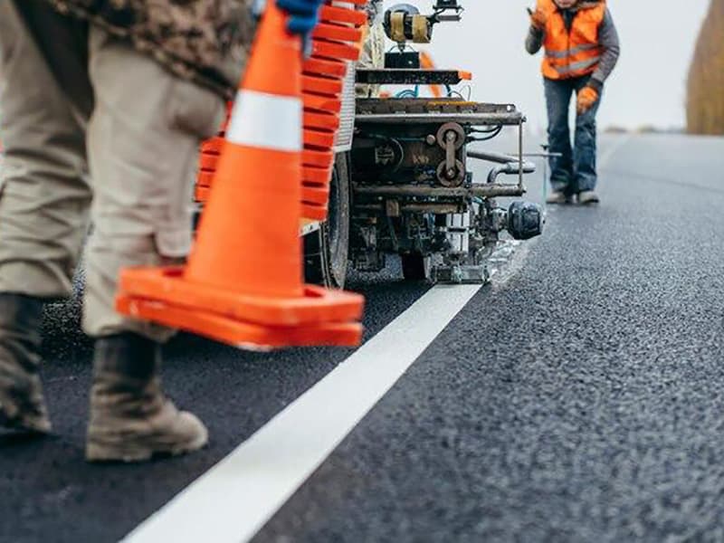Residential asphalt driveway